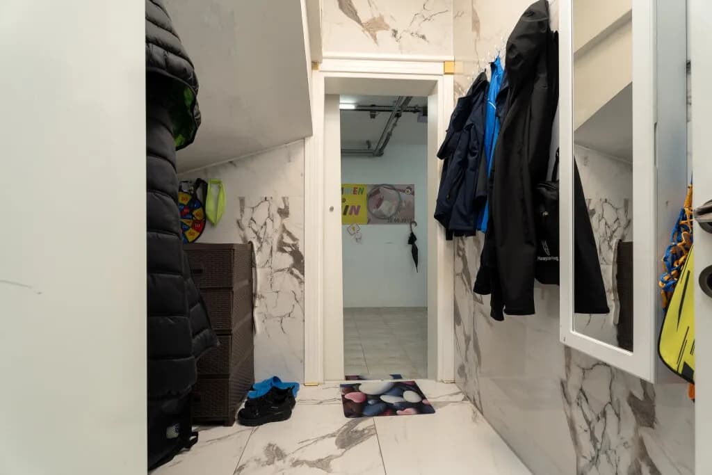 8-Zimmer-Gewerbeimmobilie kaufen in Wien – 276 m², € 1.990.000 – Bild 34 von 44