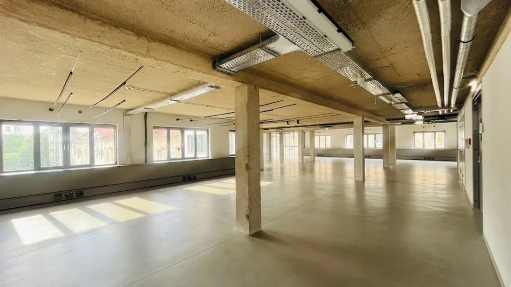 Gewerbeimmobilie mieten in Wien – 338 m², € 17 – Bild 4 von 8