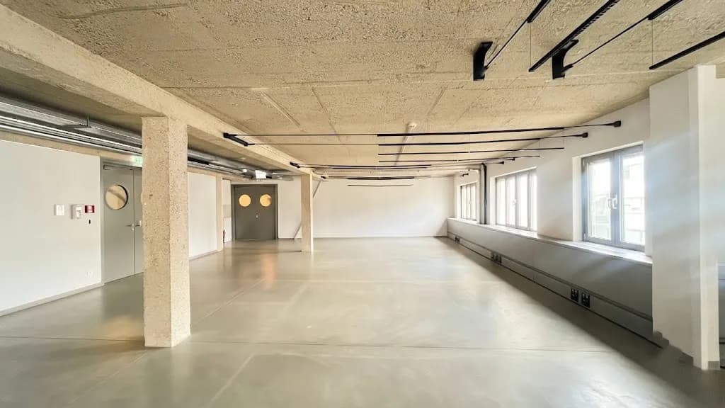 Gewerbeimmobilie mieten in Wien – 338 m², € 17 – Bild 6 von 8