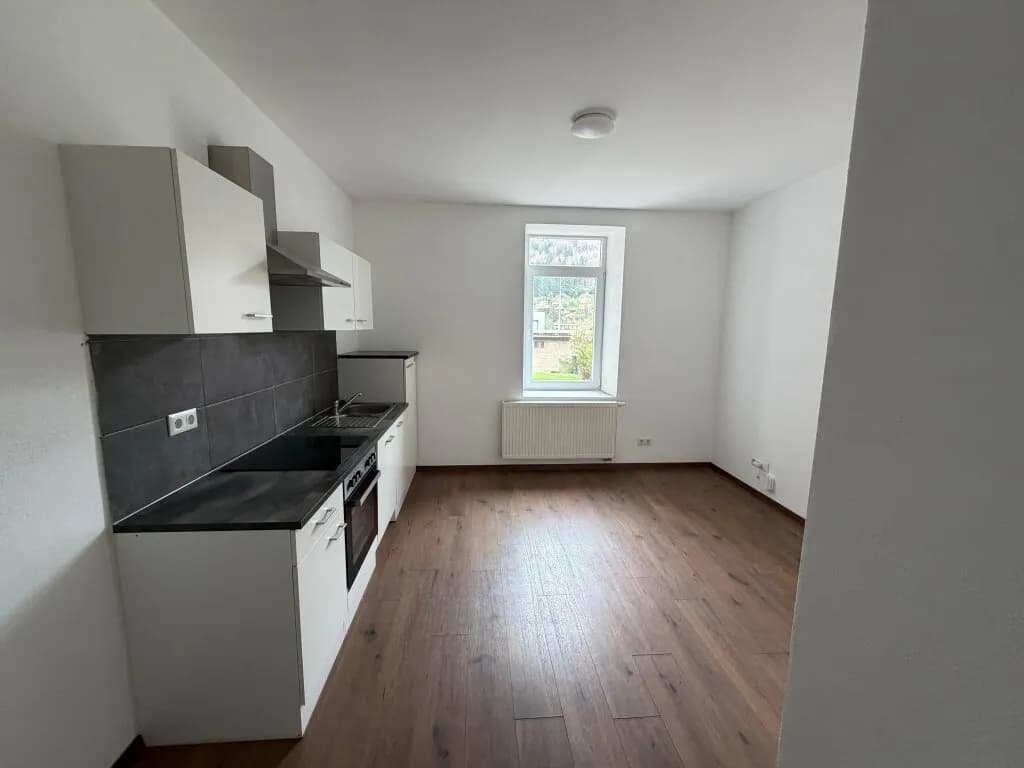 2-Zimmer-Wohnung mieten in Leoben – 32 m², € 408 – Bild 2 von 8