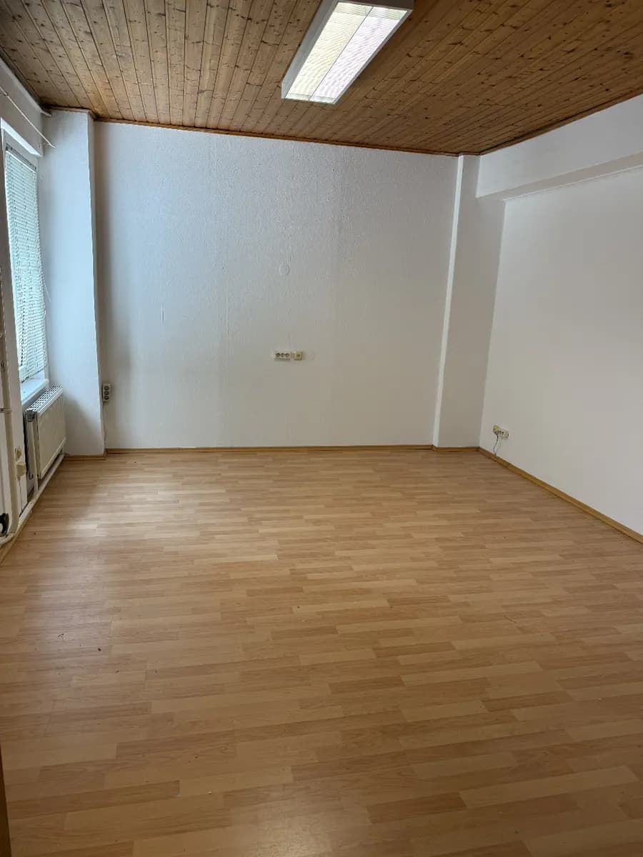 Gewerbeimmobilie mieten in Wien – 20 m², € 250 – Bild 4 von 4