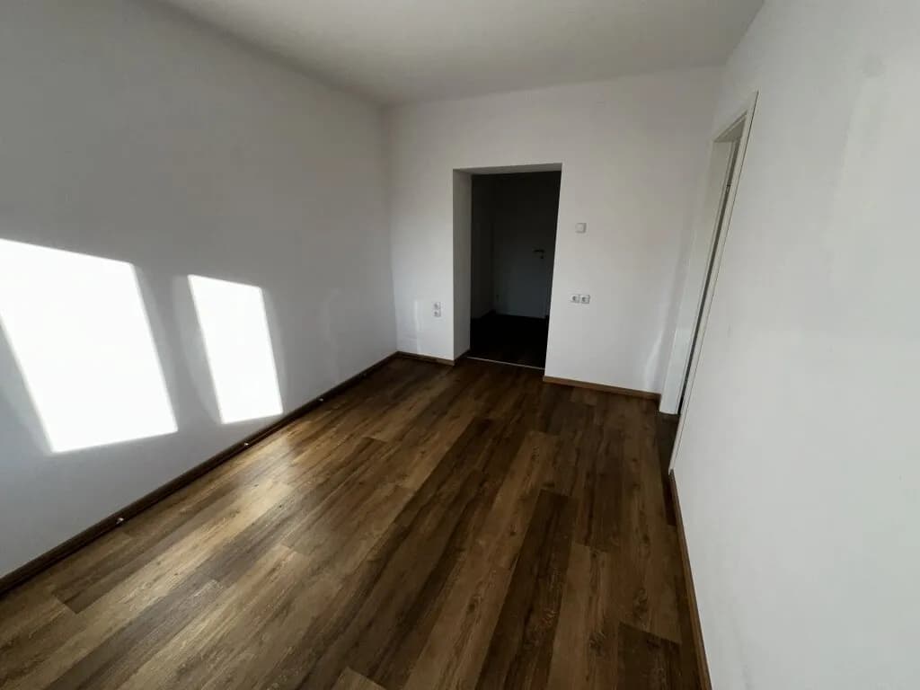 2-Zimmer-Wohnung mieten in Graz – 44 m², € 675 – Bild 2 von 10