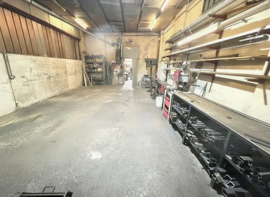 Gewerbeimmobilie kaufen in Korneuburg – 250 m², € 335.000 – Bild 2 von 6