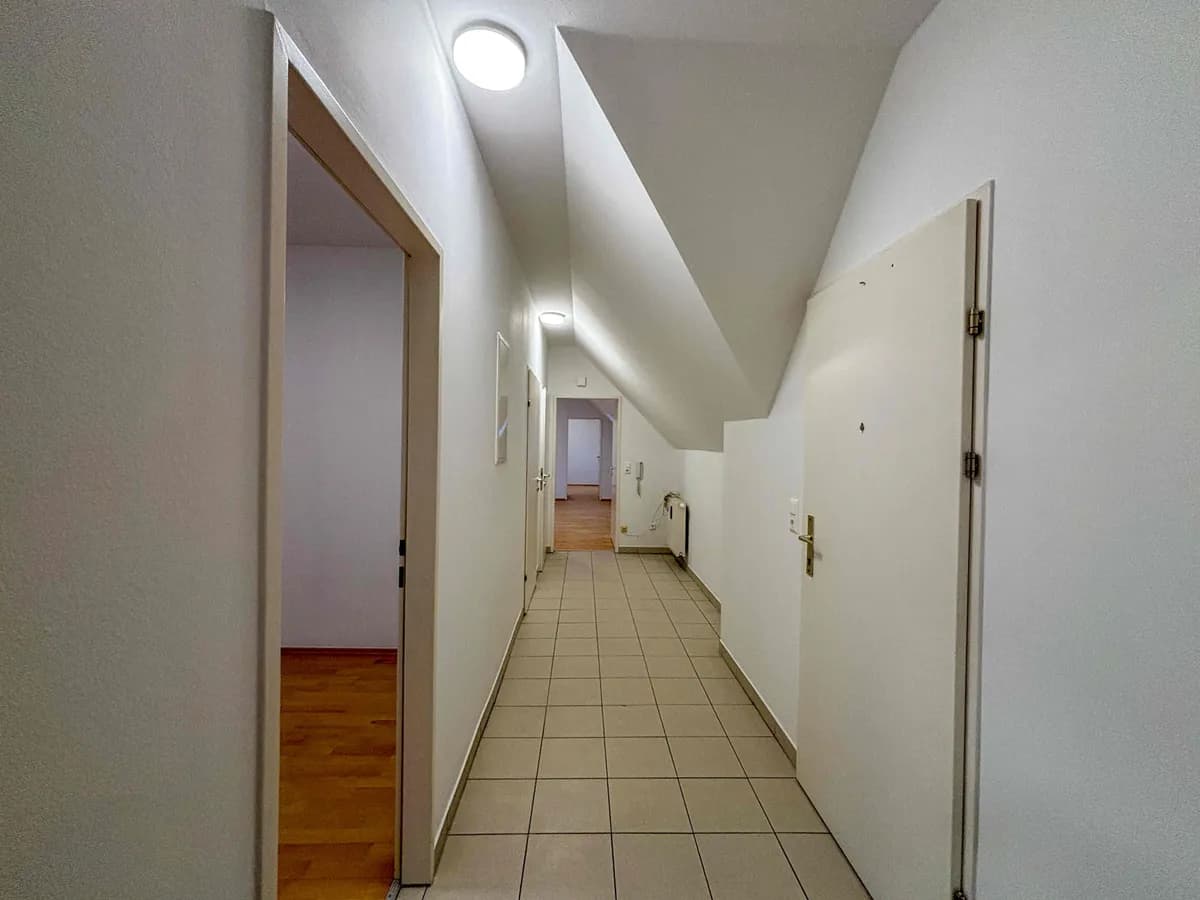 4-Zimmer-Wohnung mieten in Bruck-Mürzzuschlag – 89,75 m², € 815 – Bild 4 von 10