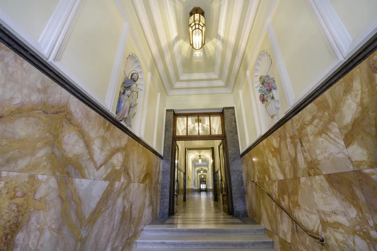 8-Zimmer-Gewerbeimmobilie mieten in Wien – 282 m², € 5.400 – Bild 8 von 13