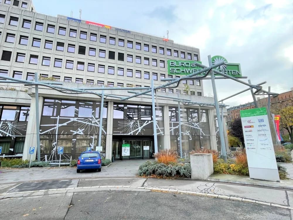 Gewerbeimmobilie mieten in Wien – 607 m², € 11