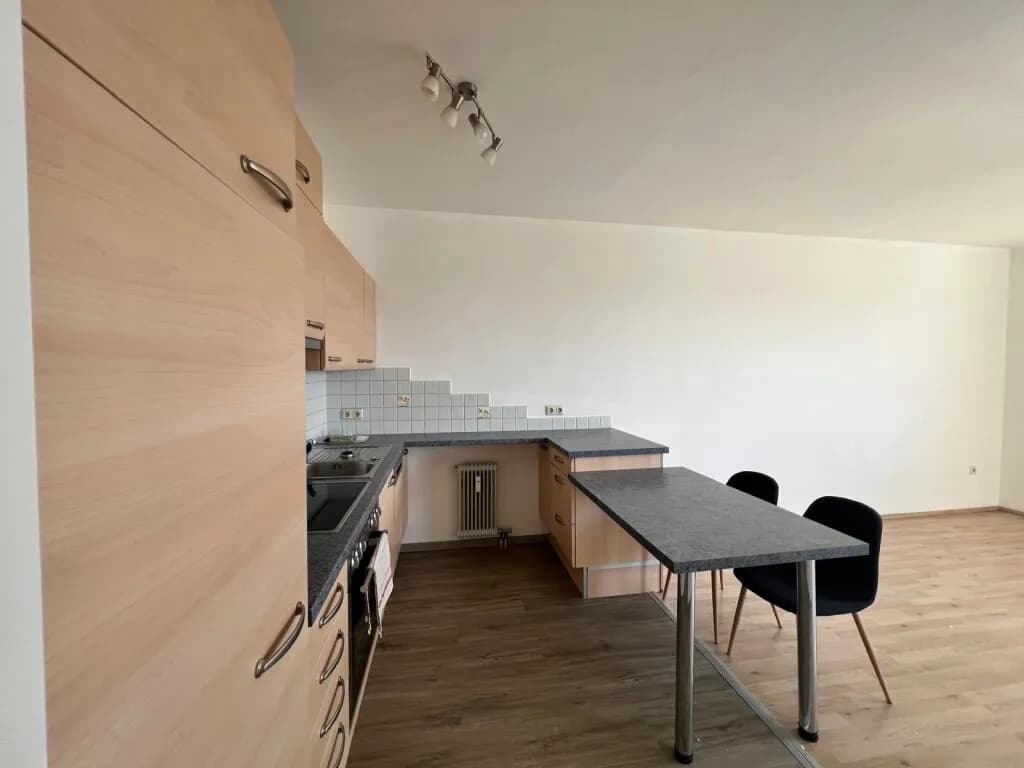 3-Zimmer-Wohnung mieten in Linz – 69 m², € 1.226 – Bild 3 von 8