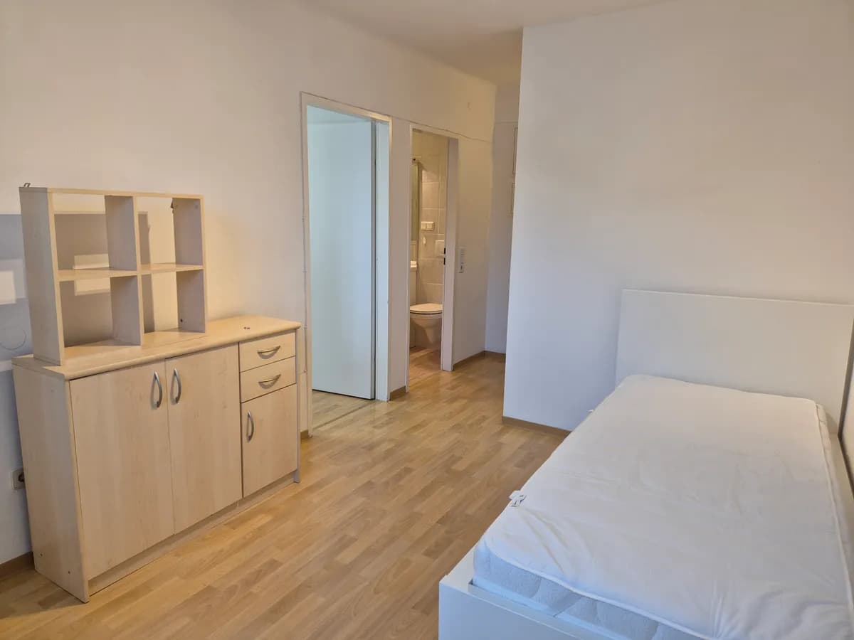 1-Zimmer-Wohnung mieten in Graz – 30 m², € 430 – Bild 2 von 7