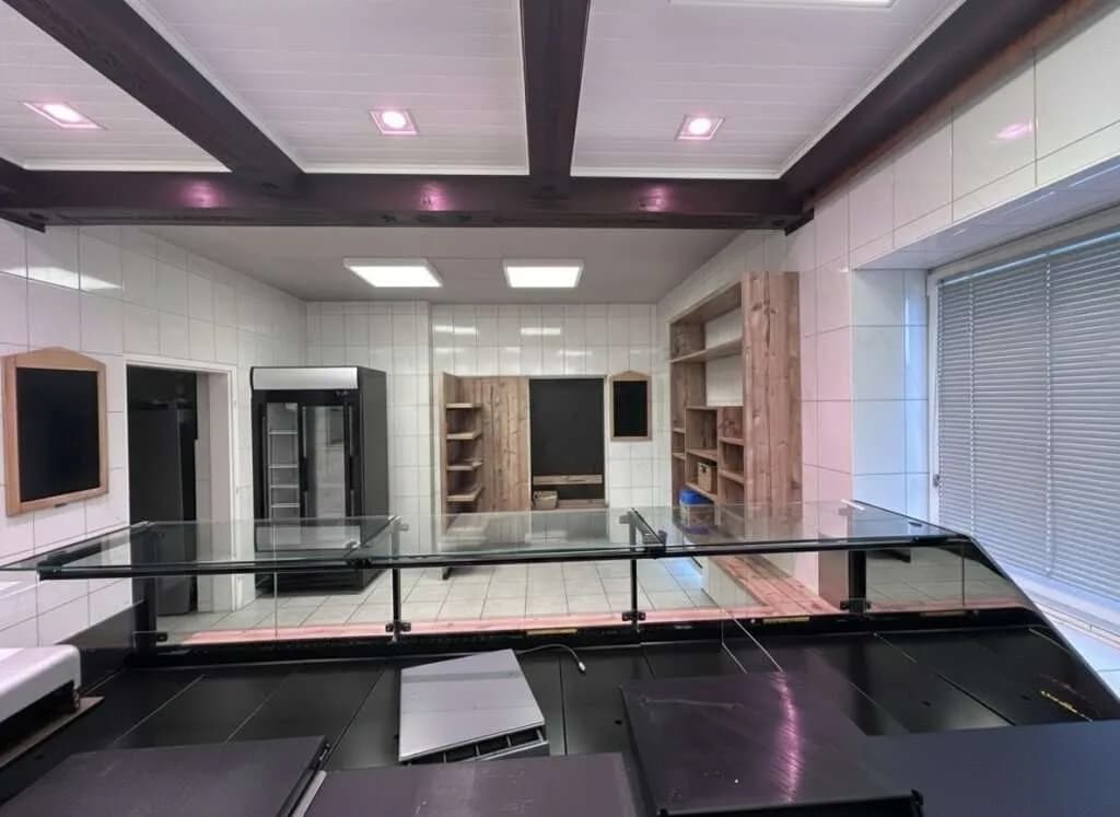 Gewerbeimmobilie mieten in Neunkirchen – 83 m², € 792 – Bild 2 von 6
