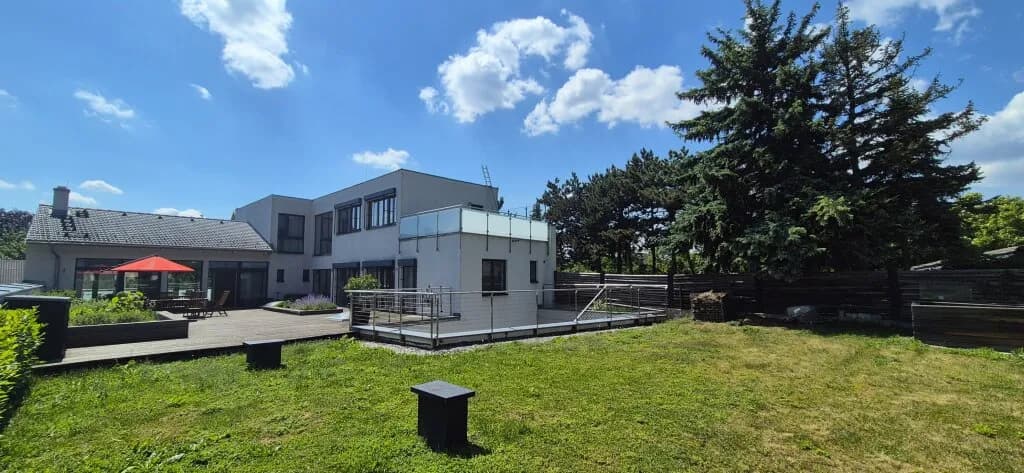 5-Zimmer-Haus kaufen in Korneuburg – 309 m², € 1.975.000 – Bild 2 von 21