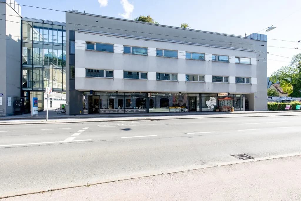 Gewerbeimmobilie mieten in Salzburg Stadt – 112 m², € 2.682