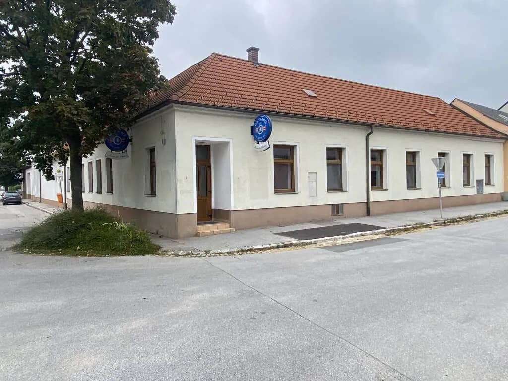 4-Zimmer-Gewerbeimmobilie mieten in Korneuburg – 150 m² – Bild 2 von 18