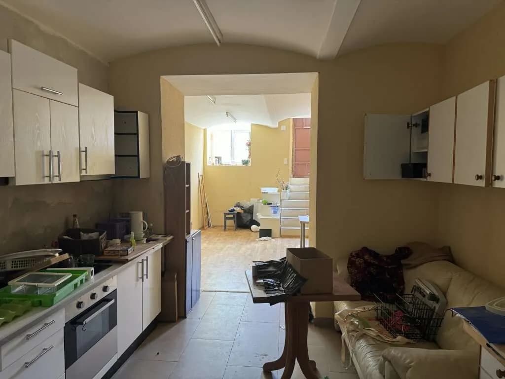 4-Zimmer-Gewerbeimmobilie mieten in Wien – 68 m², € 782 – Bild 2 von 8
