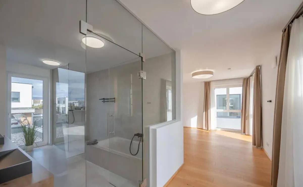 5-Zimmer-Immobilie mieten in Baden – 180 m², € 6.800 – Bild 10 von 24