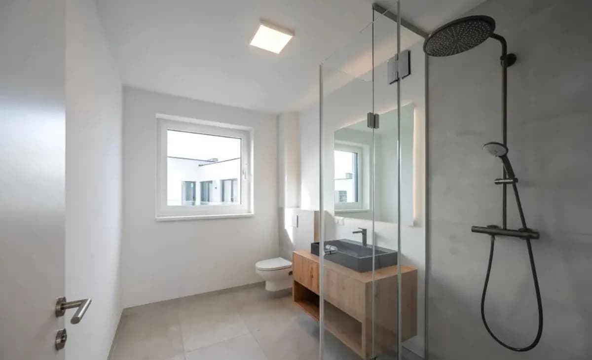 5-Zimmer-Immobilie mieten in Baden – 180 m², € 6.800 – Bild 13 von 24