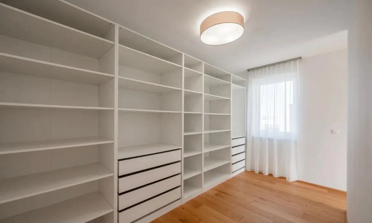 5-Zimmer-Immobilie mieten in Baden – 180 m², € 6.800 – Bild 14 von 24