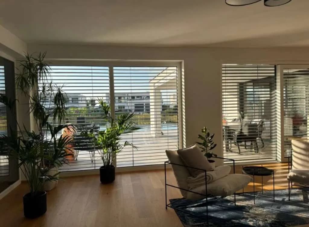 5-Zimmer-Immobilie mieten in Baden – 180 m², € 6.800 – Bild 18 von 24