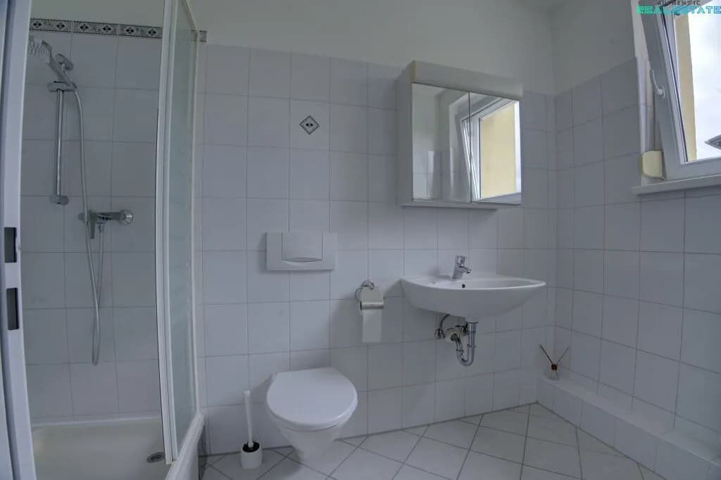 3-Zimmer-Wohnung kaufen in Tulln – 90 m², € 325.000 – Bild 10 von 14