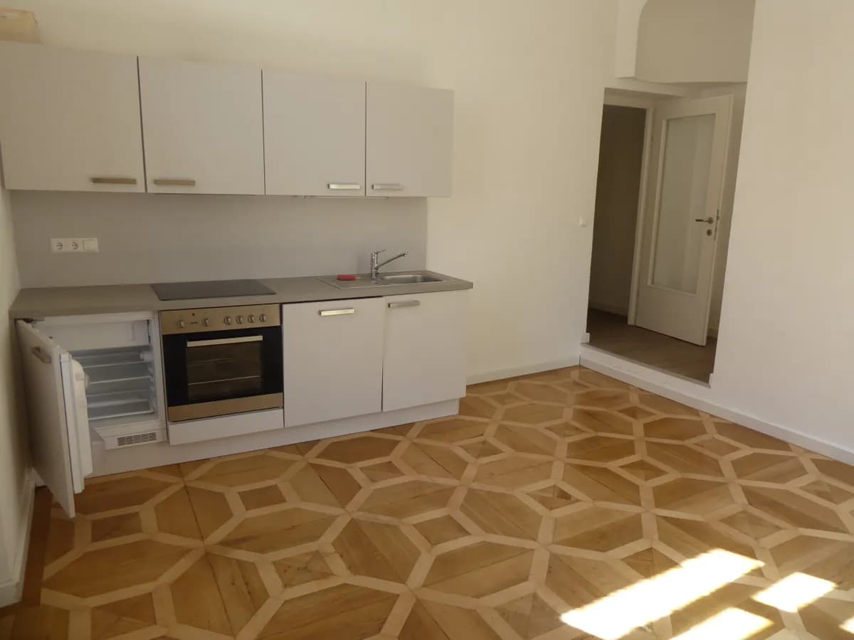 1-Zimmer-Wohnung mieten in Graz – 24 m², € 438 – Bild 2 von 8