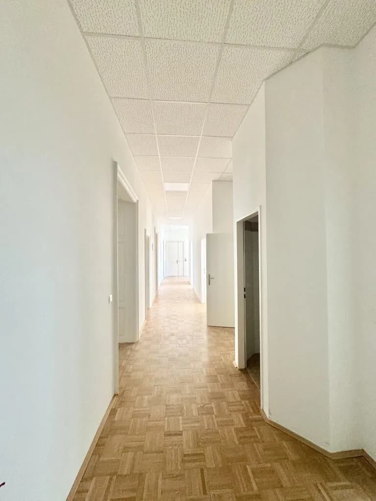 8-Zimmer-Gewerbeimmobilie mieten in Wien – 211 m², € 4.389 – Bild 9 von 18