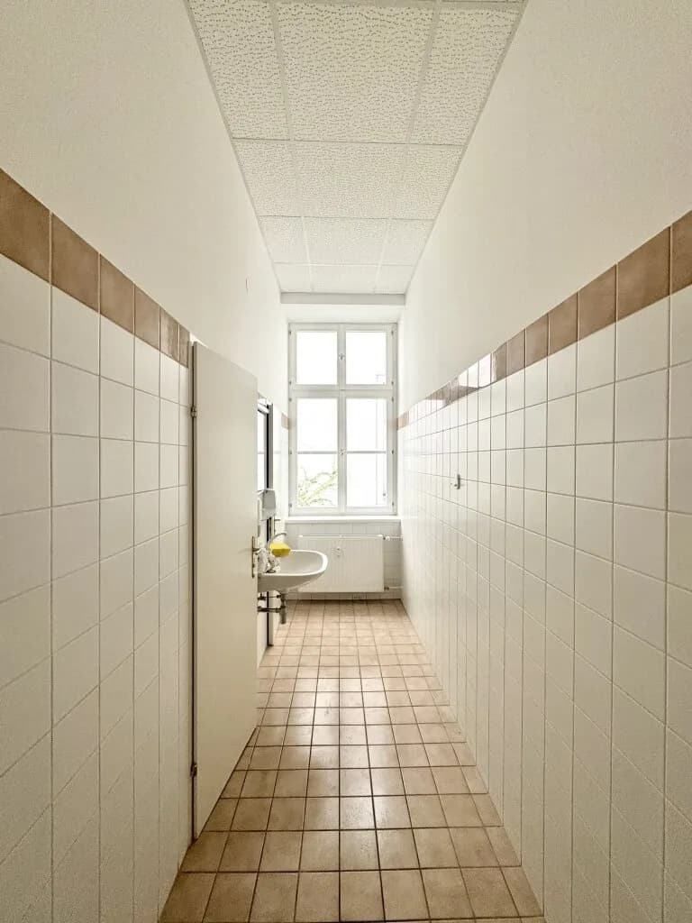 8-Zimmer-Gewerbeimmobilie mieten in Wien – 211 m², € 4.389 – Bild 14 von 18