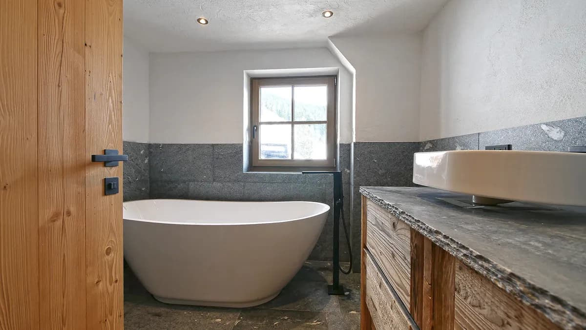 3-Zimmer-Immobilie mieten in Kitzbühel – 65 m², € 4.000 – Bild 3 von 5