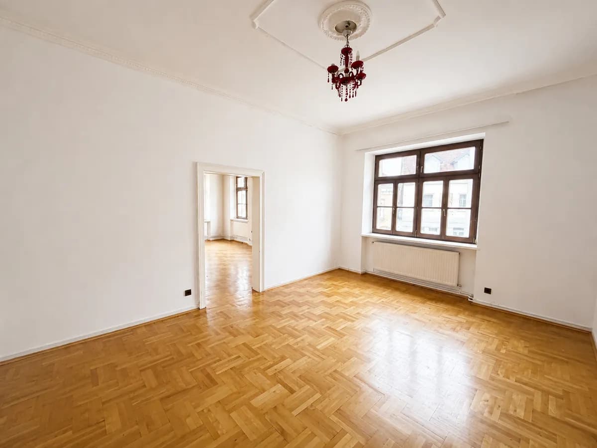 7-Zimmer-Wohnung mieten in Melk – 148 m², € 1.520