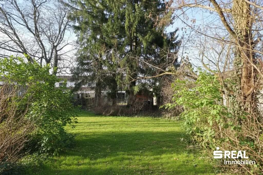 Grundstück kaufen in Linz Land – 1 708 m², € 950.000