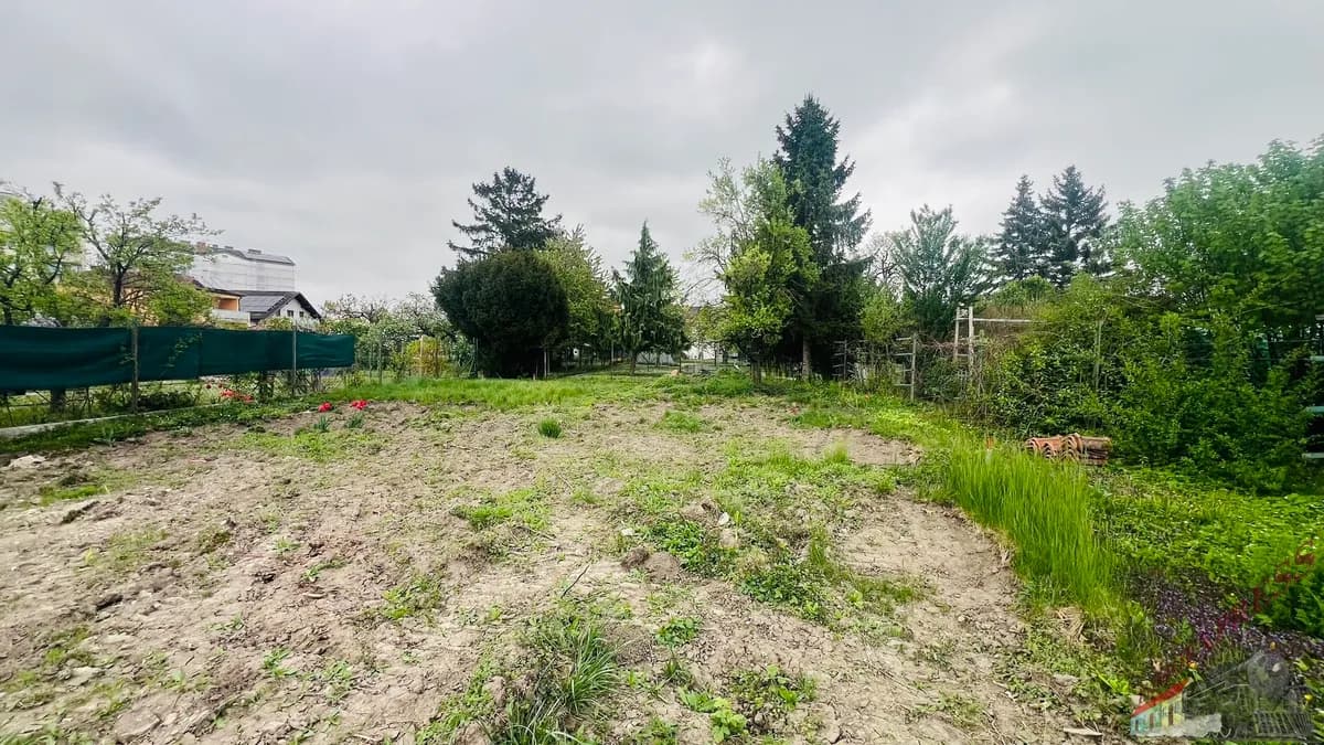 Grundstück kaufen in Korneuburg – 714 m², € 550.000 – Bild 2 von 4