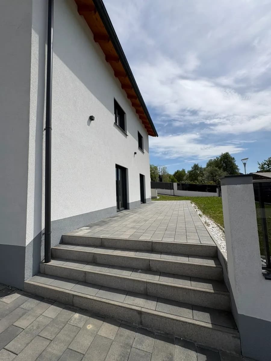 6-Zimmer-Haus mieten in Grieskirchen – 150 m², € 1.800 – Bild 33 von 45