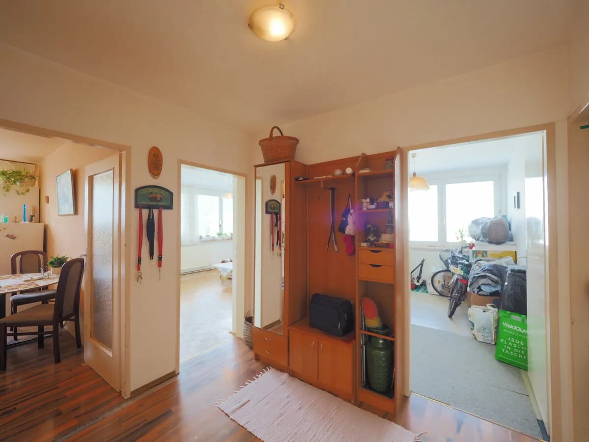 3-Zimmer-Wohnung kaufen in Mödling – 66,3 m², € 198.000 – Bild 2 von 9