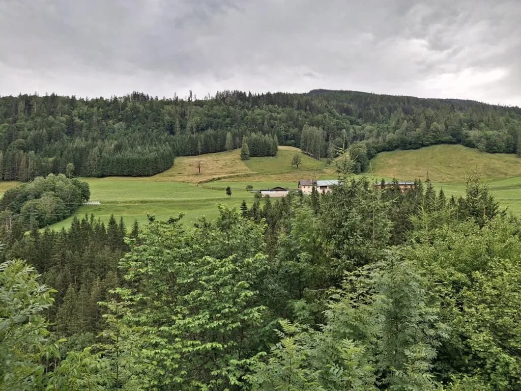 4-Zimmer-Wohnung mieten in Zell am See – 85,21 m², € 773