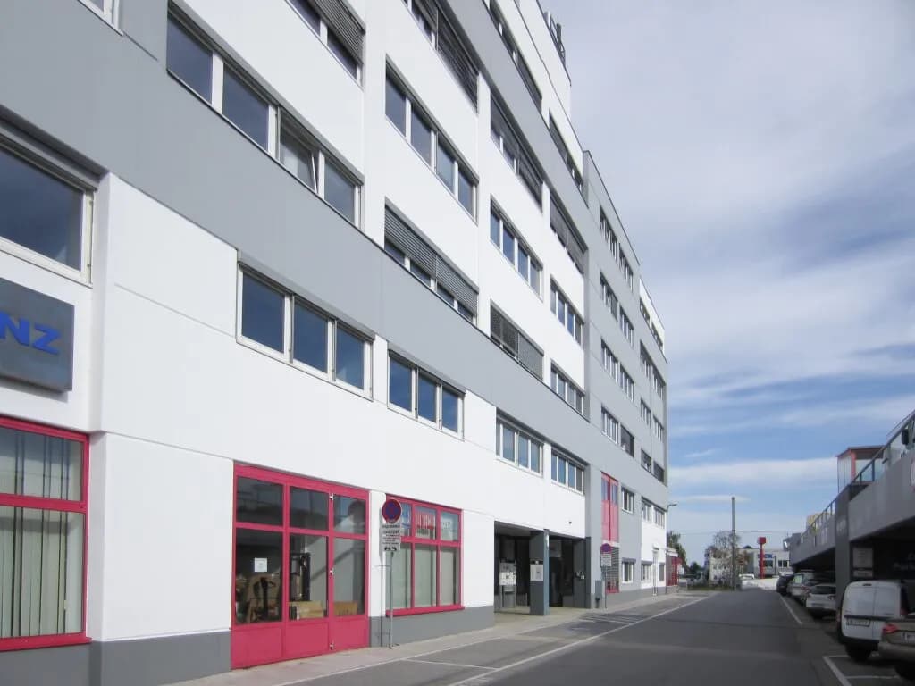 Gewerbeimmobilie mieten in Mödling – 268 m², € 11 – Bild 2 von 23