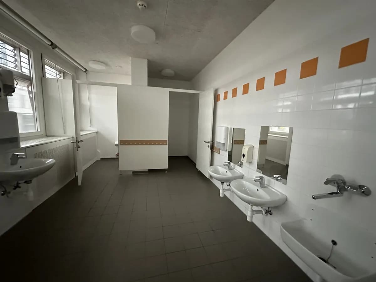 Gewerbeimmobilie mieten in Wien – 736 m², € 9.196 – Bild 5 von 12
