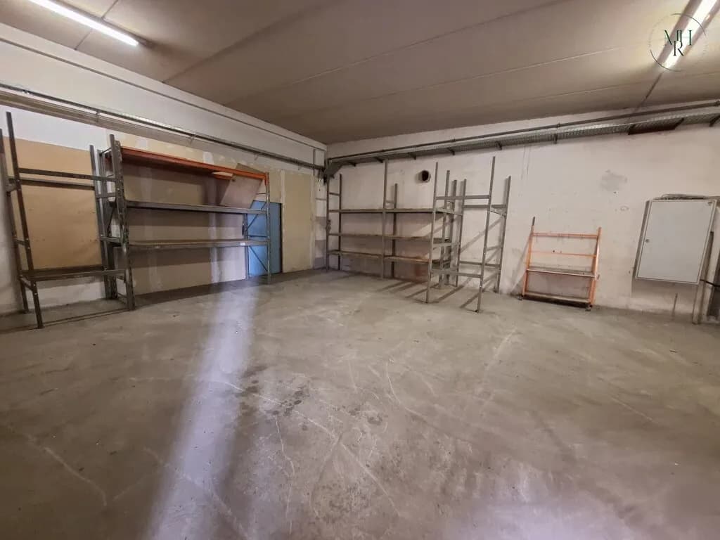 Gewerbeimmobilie mieten in Neunkirchen – 313 m², € 1.500 – Bild 6 von 7