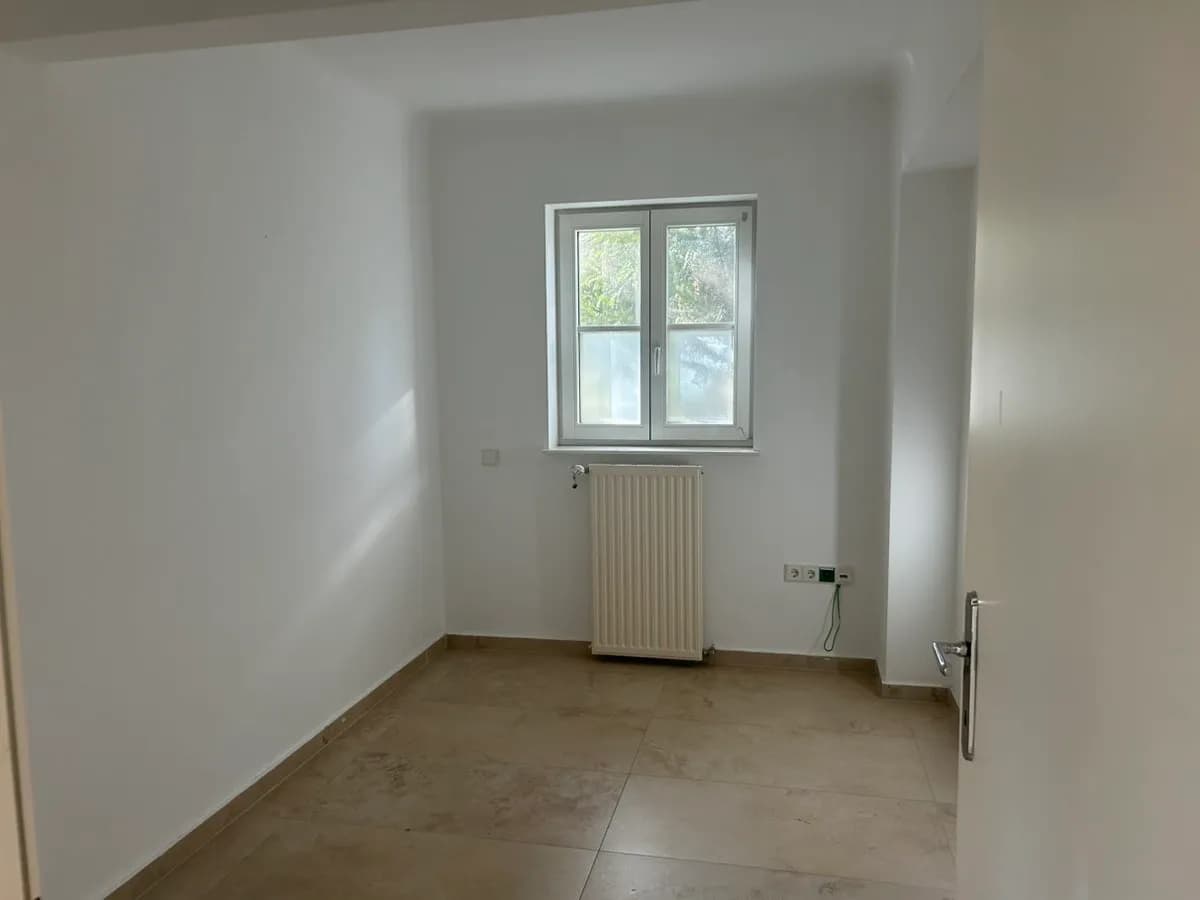 3-Zimmer-Gewerbeimmobilie mieten in Wien – 100 m², € 1.890 – Bild 2 von 5