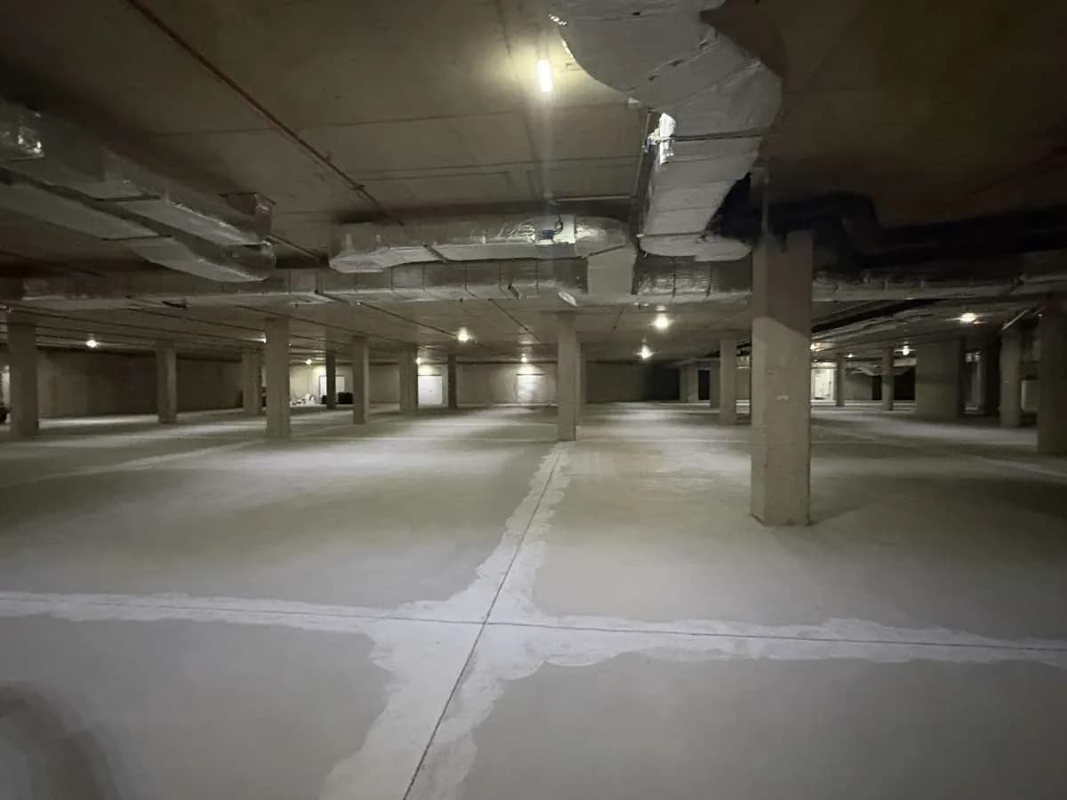 Gewerbeimmobilie mieten in Wien – 2 000 m², € 33.760 – Bild 3 von 8