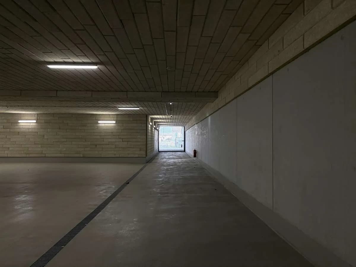 Gewerbeimmobilie mieten in Wien – 2 000 m², € 33.760 – Bild 5 von 8