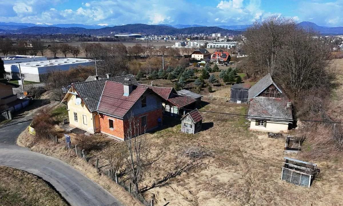 Immobilie kaufen in Klagenfurt – 2 712 m², € 269.000