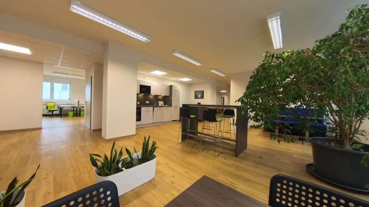 1-Zimmer-Gewerbeimmobilie mieten in Wien – 18 m², € 16