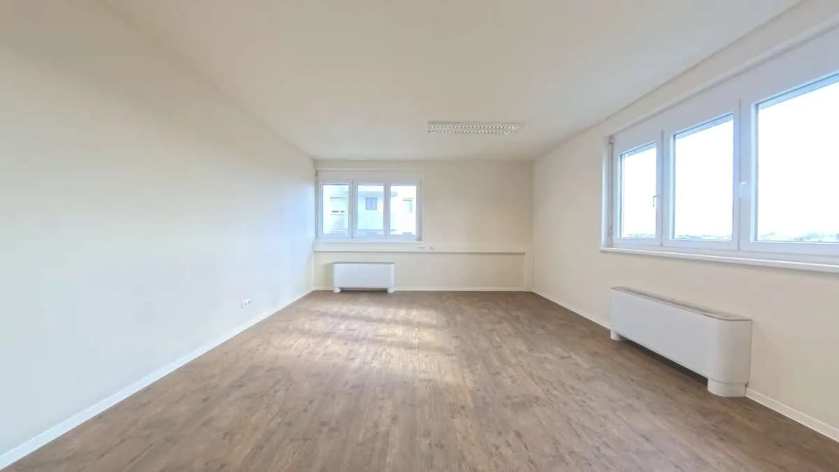 1-Zimmer-Gewerbeimmobilie mieten in Wien – 18 m², € 16 – Bild 2 von 12