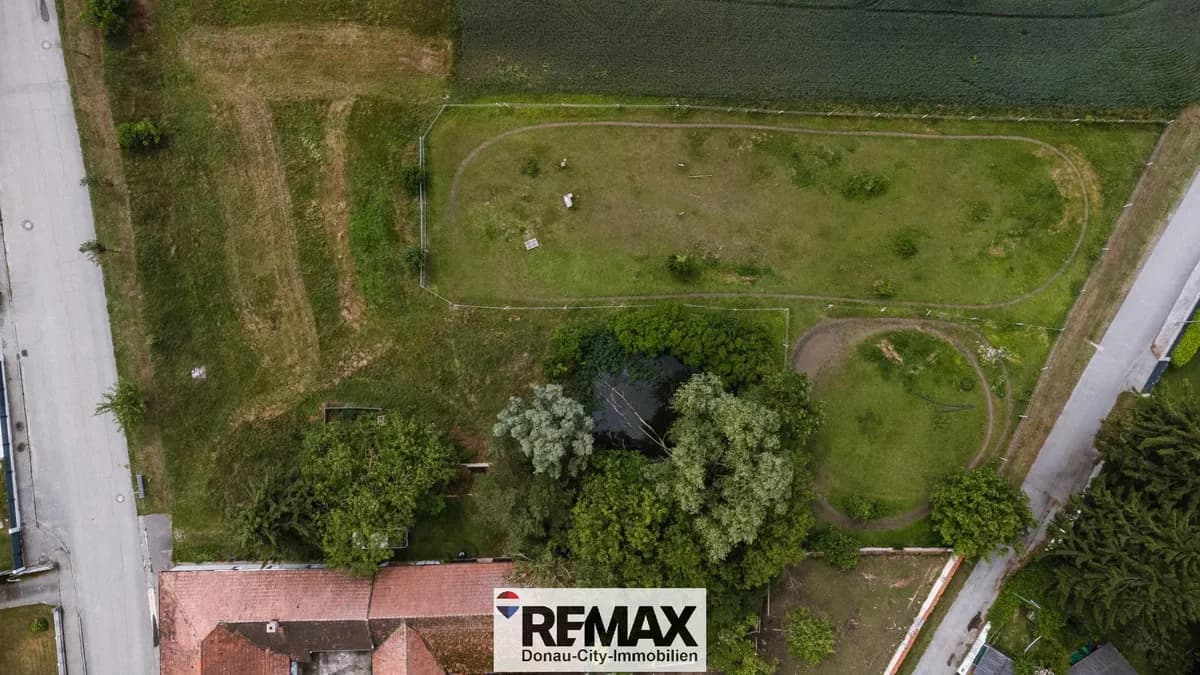 Grundstück kaufen in Tulln – 3 931 m², € 498.000