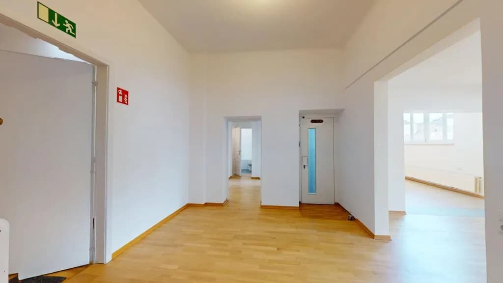 8-Zimmer-Gewerbeimmobilie mieten in Wien – 280 m², € 5.228 – Bild 9 von 33