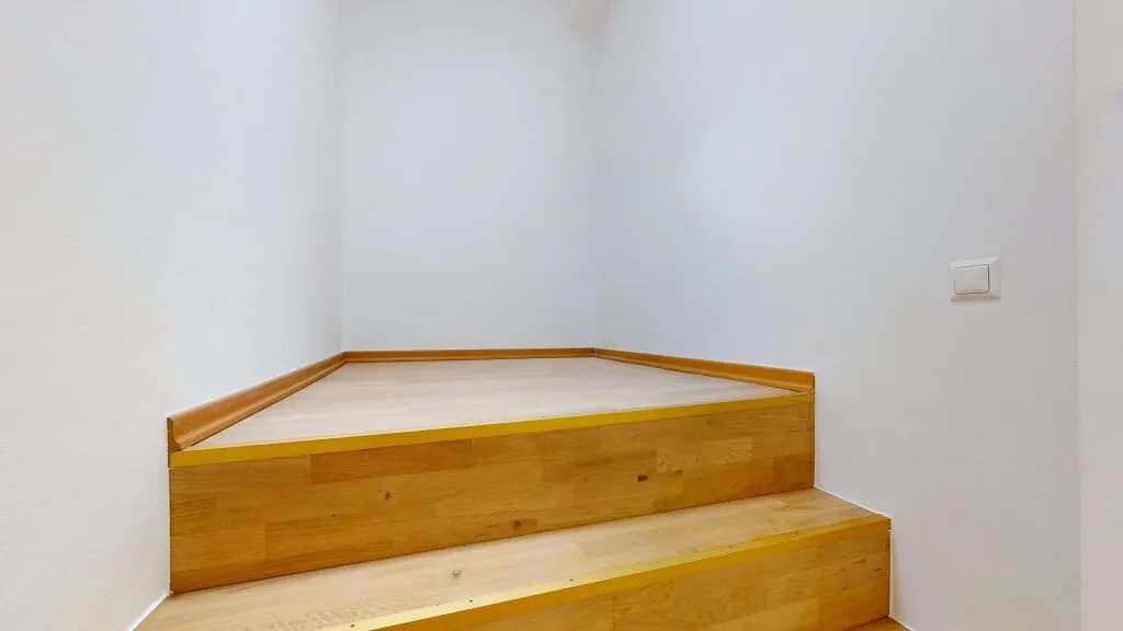 8-Zimmer-Gewerbeimmobilie mieten in Wien – 280 m², € 5.228 – Bild 21 von 33