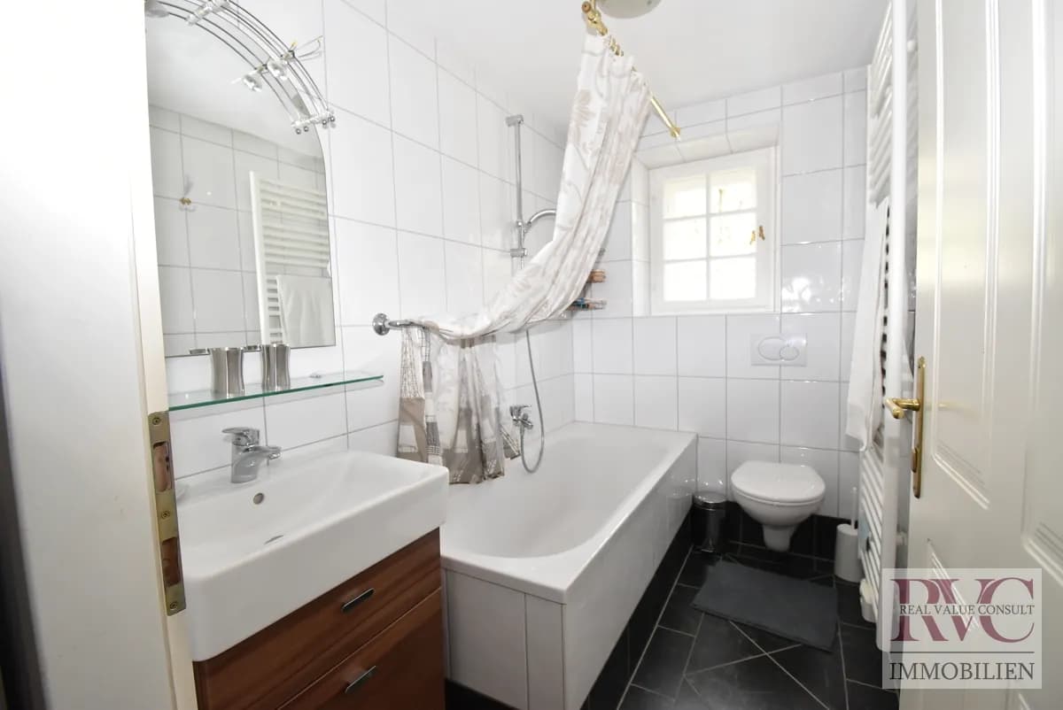 4-Zimmer-Wohnung mieten in Kitzbühel – 140 m², € 2.700 – Bild 7 von 9