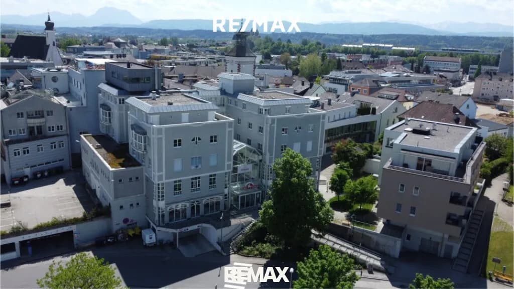Gewerbeimmobilie mieten in Vöcklabruck – 212 m², € 2.402 – Bild 7 von 9