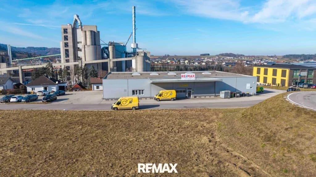 Immobilie kaufen in Gmunden – 1 918 m², € 895.000 – Bild 2 von 4