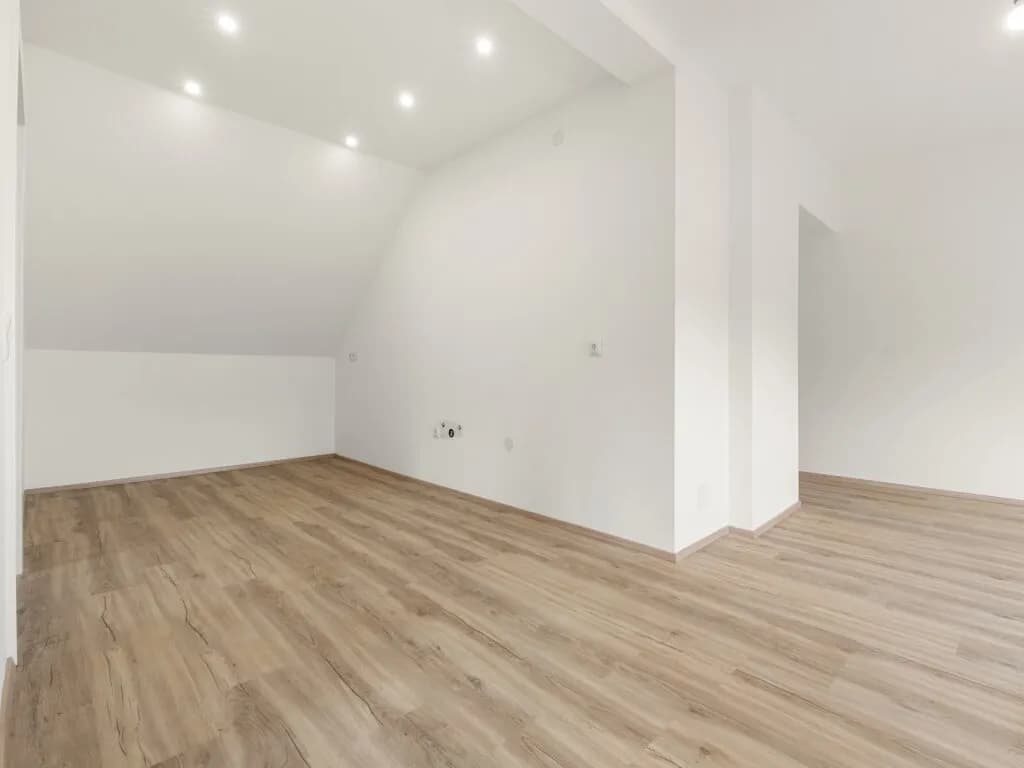 6-Zimmer-Haus kaufen in Klagenfurt Land – 200 m², € 449.000 – Bild 5 von 23