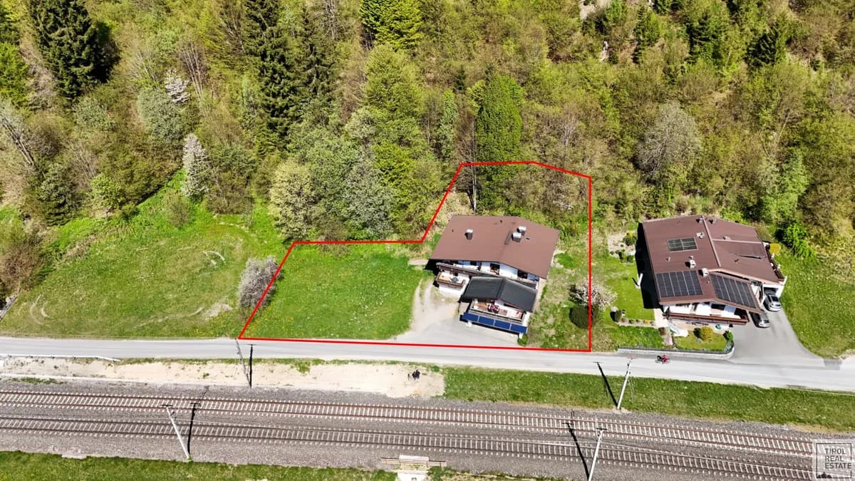 10-Zimmer-Gewerbeimmobilie kaufen in Kitzbühel – 221 m², € 1.690.000 – Bild 2 von 24