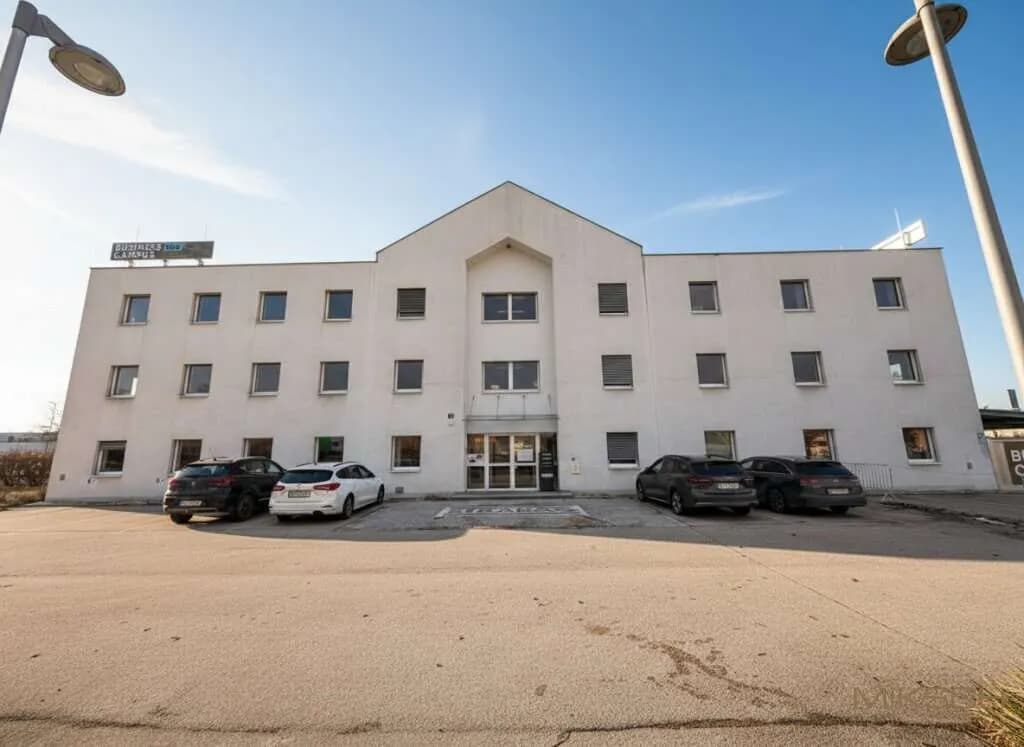 10-Zimmer-Gewerbeimmobilie mieten in Sankt Pölten – 306 m², € 10 – Bild 2 von 15